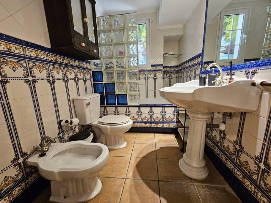 636A Gran Apartamento En Pleno Centro Овьедо Экстерьер фото