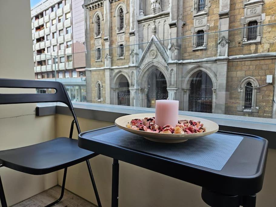 636A Gran Apartamento En Pleno Centro Овьедо Экстерьер фото