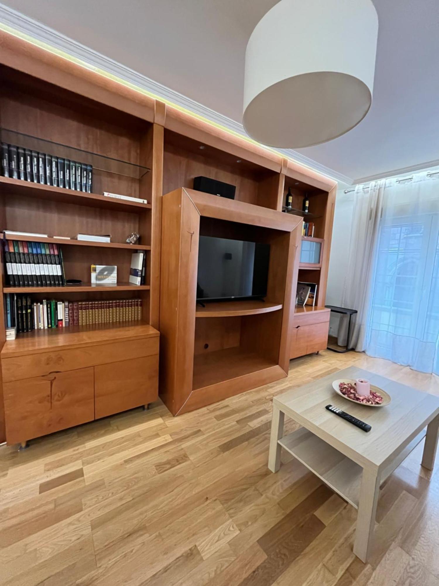 636A Gran Apartamento En Pleno Centro Овьедо Экстерьер фото